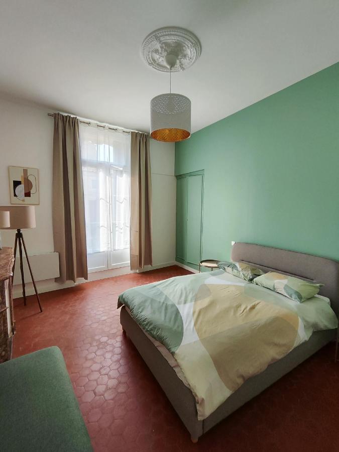 Bright And Modern 3-Bedroom Apartment, 90M2 With Air Condition, In Μπεζιέ Εξωτερικό φωτογραφία